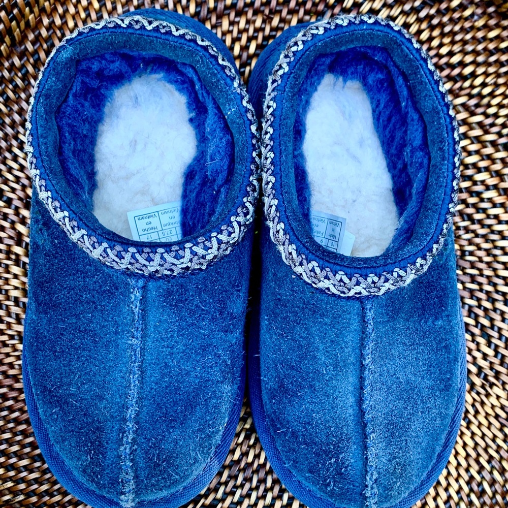 UGG’s Children’s Shoes Size 10 Blue